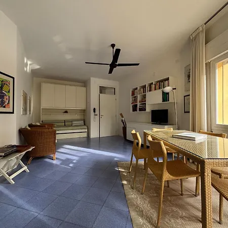 Great Flat With Two Terraces And Parking Apartment